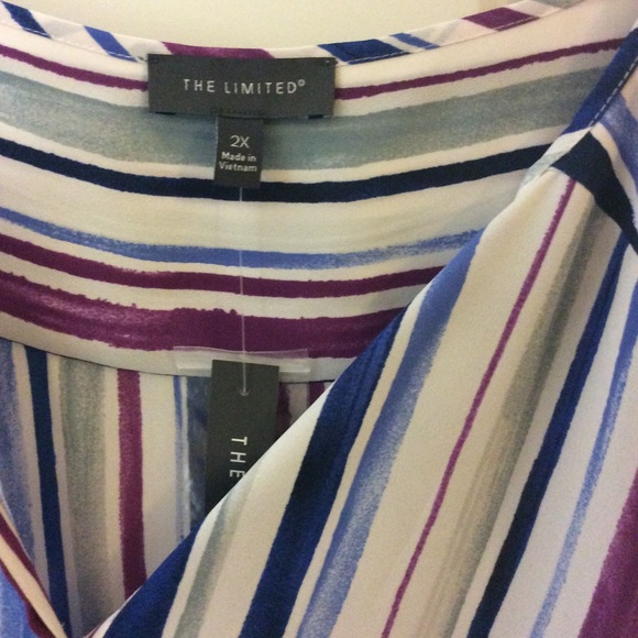 Limited blouse NWT - Picture 1 of 4